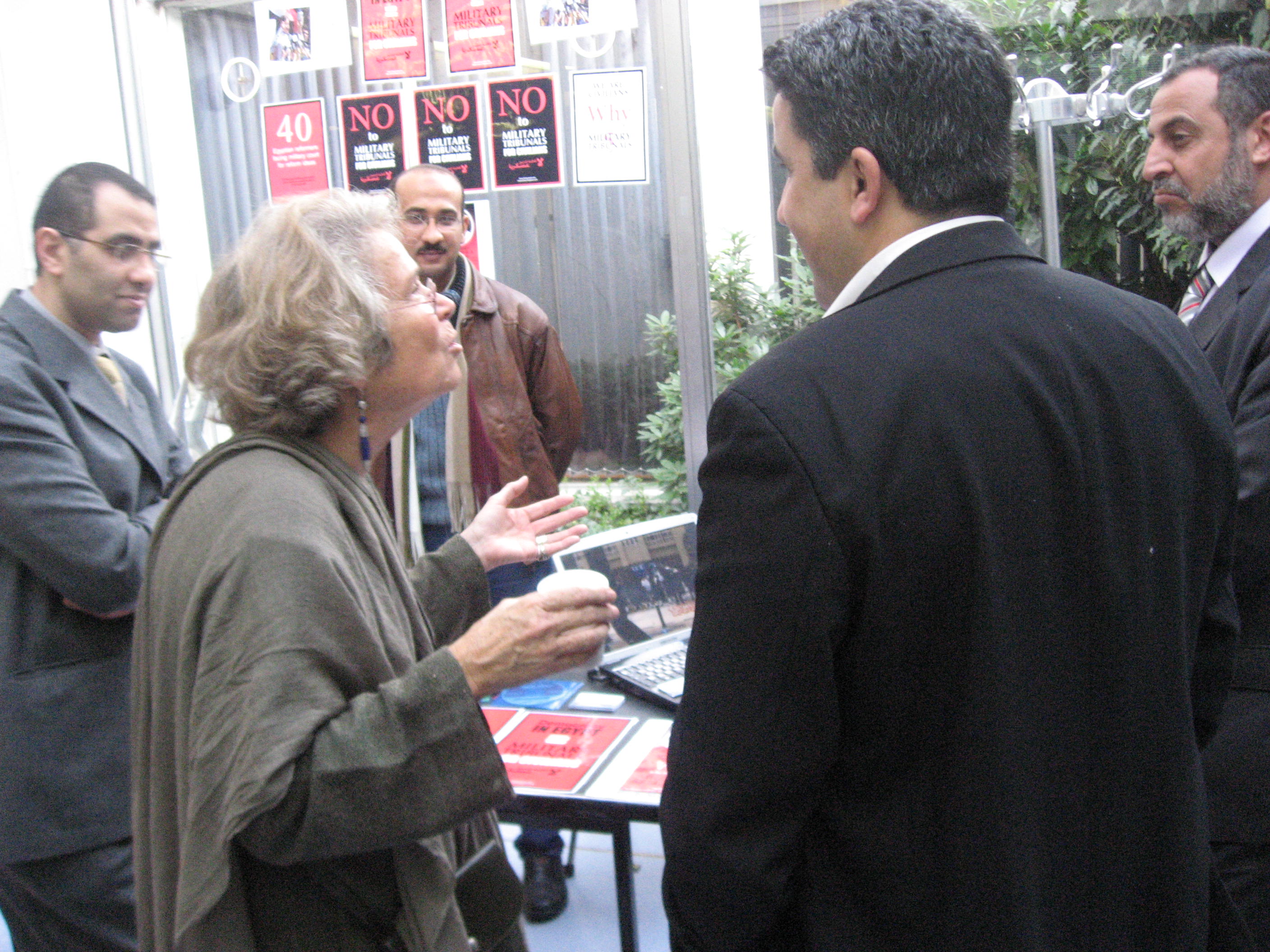 International Rights Groups Slam Egypt’s MB Military Trials